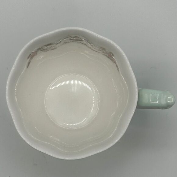 Brambly Hedge Summer by ROYAL DOULTON Mug - Picture 9 of 11